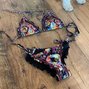 Embroidered bikini